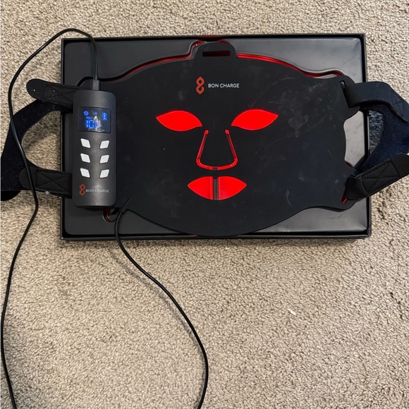 Red Light Therapy Mask